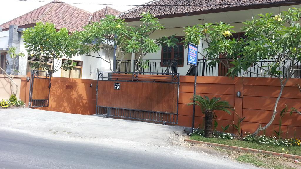 Dstay Kost Bali Jimbaran Zewnętrze zdjęcie